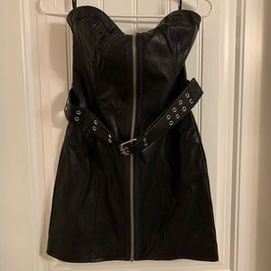 Super hot pleather LBD 🖤